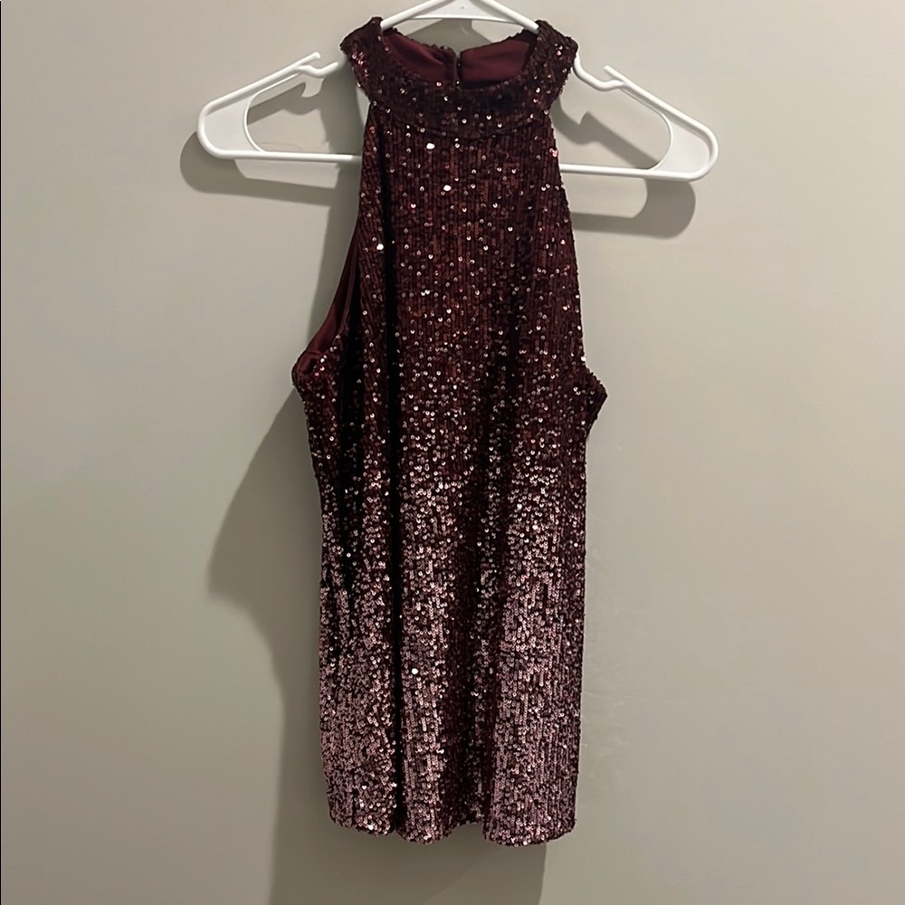 Women’s Cable & Gauge Burgundy Sequin Halter Top Size Small - Picture 10 of 12